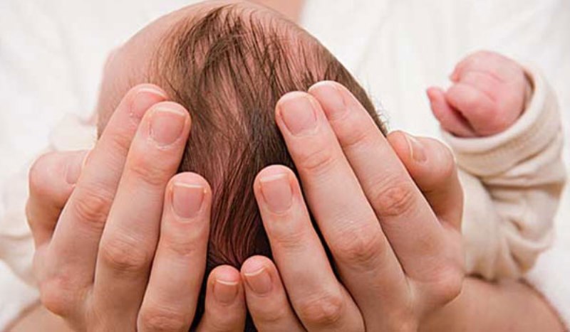 Γέννησε μόνη της χωρίς γυναικολόγο σε Νοσοκομείο της Κρήτης - Media