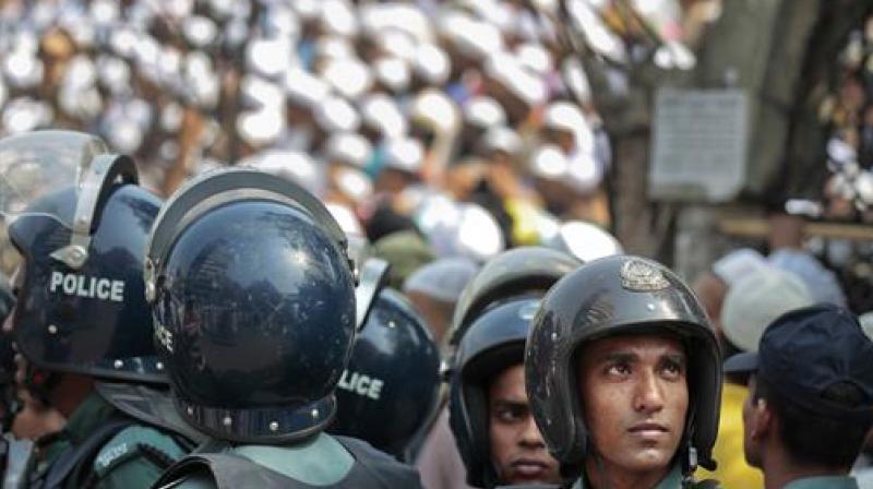 Τρόμος ξανά στο Μπαγκλαντές από έκρηξη βόμβας- Πέντε νεκροί,δεκάδες τραυματίες  - Media