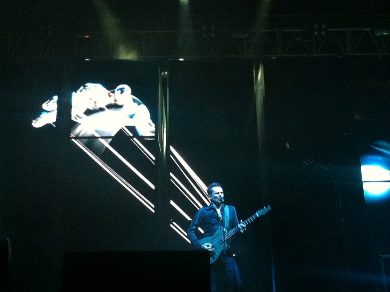 «Σάρωσαν» οι Muse στο Φάληρο - Media