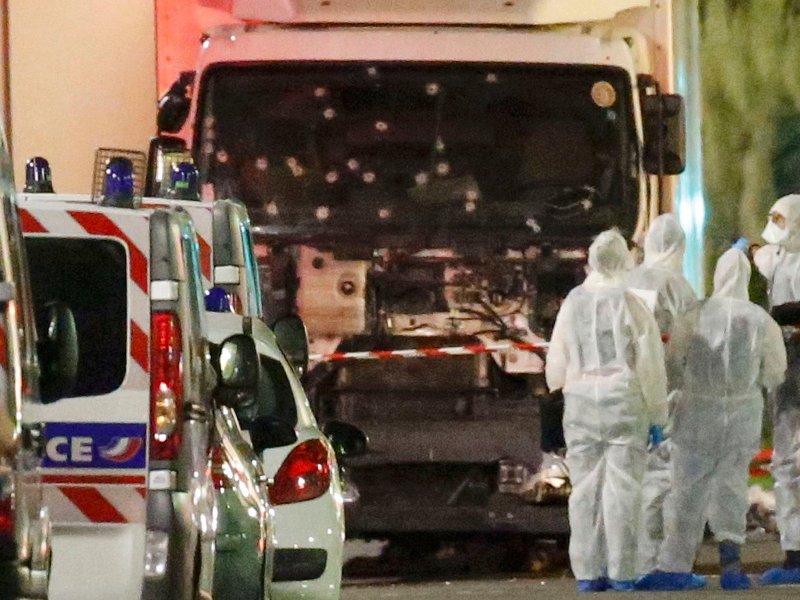 Τα αδέρφια του μακελάρη της Νίκαιας αποκαλύπτουν: Είχε ψυχολογικά προβλήματα - Media