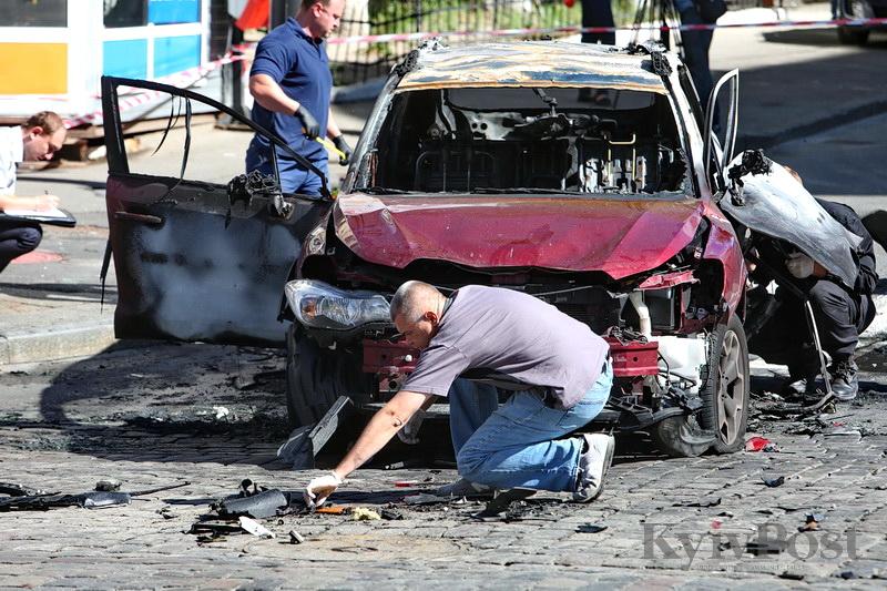Γνωστός Λευκορώσος δημοσιογράφος δολοφονήθηκε -Aνατινάχθηκε το αυτοκίνητο του στο Κίεβο (Videos-Photos) - Media