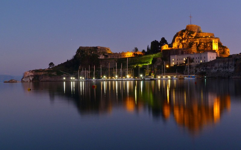 Paris Match: Τα ελληνικά νησιά είναι «εκπληκτικά» - Τα καλύτερα πέντε, σύμφωνα με το περιοδικό - Media