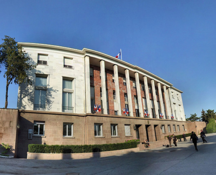 ​Κλείνουν οι διπλωματικές αποστολές της Γαλλίας στην Τουρκία - Φοβούνται τρομοκρατικά χτυπήματα - Media