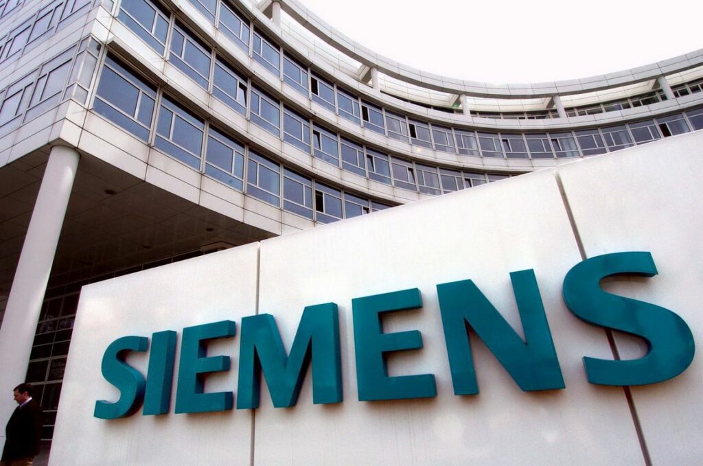 Επίσπευση των διαδικασιών για την υπόθεση Siemens - Μέχρι τις 15 Σεπτεμβρίου η μετάφραση του βουλεύματος - Media