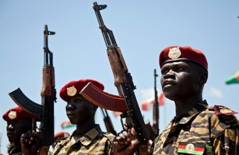 Μαίνεται ο εμφύλιος στο Σουδάν - Επιτέθηκαν με άρματα μάχης στο σπίτι του αντιπροέδρου της χώρας - Media