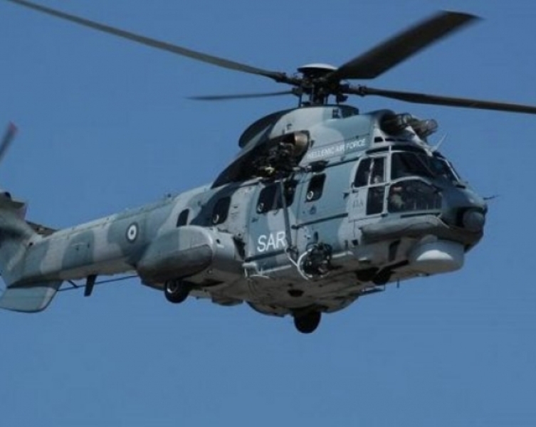 Διασωληνωμένο κοριτσάκι 2 ετών μεταφέρθηκε με ελικόπτερο της ΠΑ από τη Λέρο μετά από τροχαίο - Media