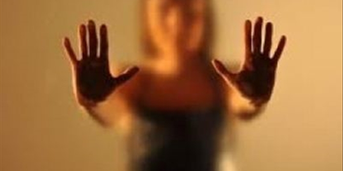 Μεσολόγγι: Κατήγγειλε ότι την βίασε ο σύζυγός της σε παραλία - Media