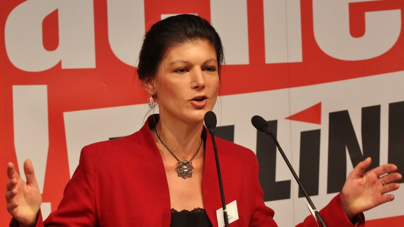 Προειδοποίηση Linke: «Λάθος» το ευρώ, η Ιταλία θα αποχωρήσει - Συνυπεύθυνη η Μέρκελ για το Brexit - Media