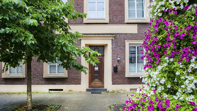 Μυστήριο από θανάτους σε «κέντρο για εναλλακτική θεραπεία κατά του καρκίνου» - Media