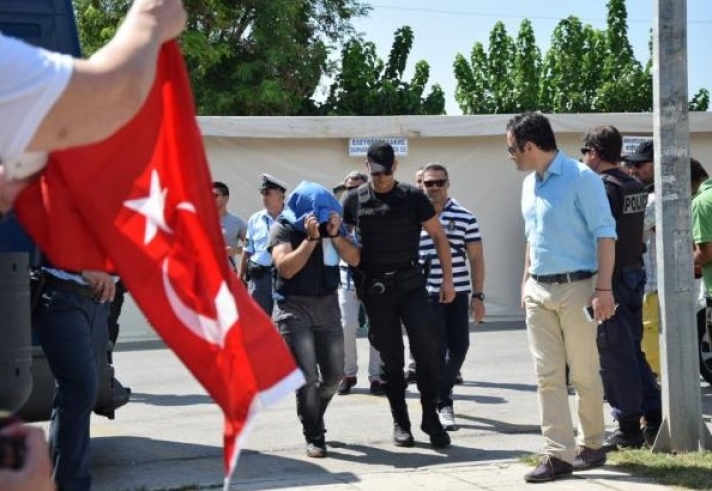 Στο ΥΠΕΞ το επίσημο αίτημα της Τουρκίας για την έκδοση των «8» - Media