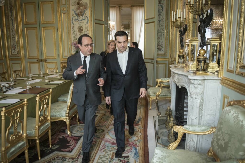 Στο Παρίσι για τη σύνοδο των Ευρωπαίων Σοσιαλδημοκρατών ο Τσίπρας (Photos) - Media