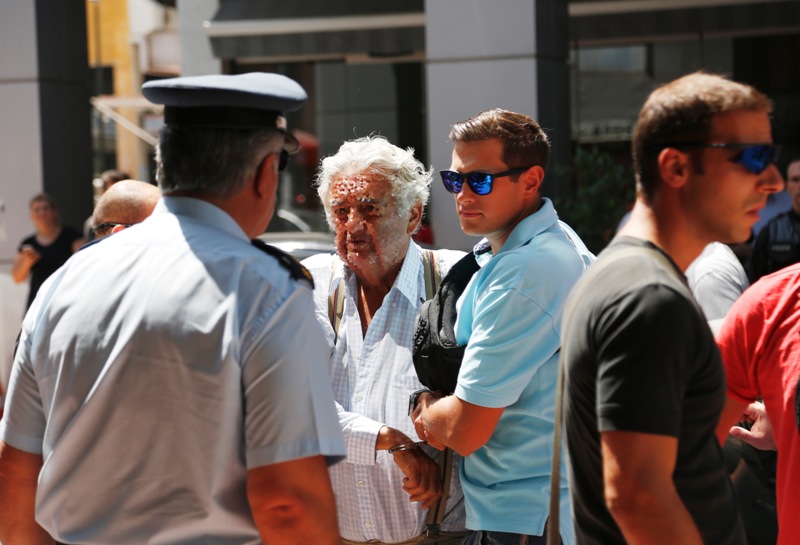 Στον ανακριτή ο 77χρονος κατηγορούμενος για την τραγωδία στην Αίγινα - Media