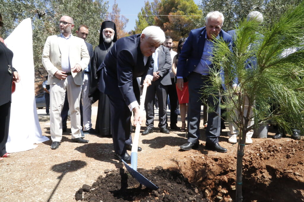 Παυλόπουλος: Μόνο η παγκοσμιοποίηση του ανθρωπισμού και της δημοκρατίας έχει νόημα - Media