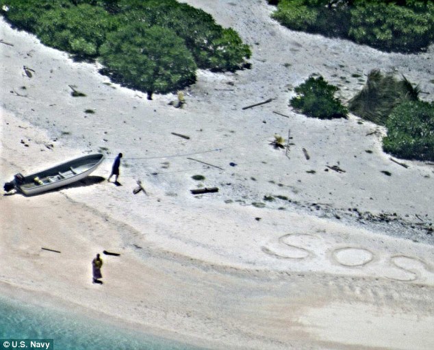 Όταν η ζωή αντιγράφει το… Hollywood- Το μήνυμα στην άμμο έσωσε ζευγάρι ναυαγών σε ακατοίκητο νησί του Ειρηνικού - Media