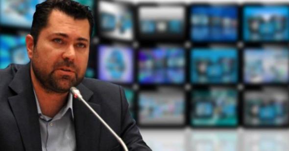 Λ. Κρέτσος: Προτεραιότητα τώρα στις περιφερειακές άδειες- Ανοικτό το επάγγελμα του καναλάρχη  - Media