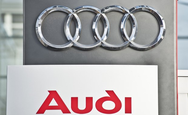 «Επανάσταση» από την Audi - Τα αυτοκίνητα θα «μιλάνε» με τα φανάρια - Media