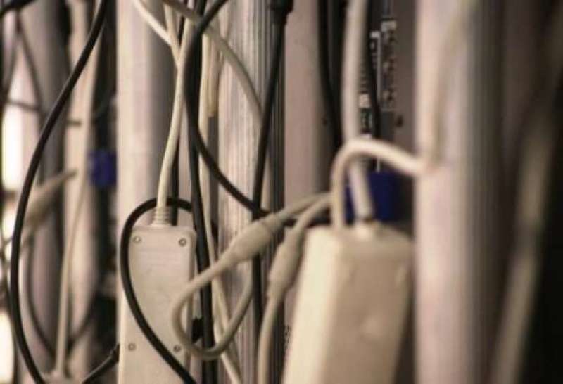 Αυτοσχέδια καλωδίωση για κλοπή ρεύματος έστειλε 8χρονη στο νοσοκομείο  - Media