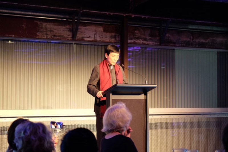 Το βραβείο Χανς Κρίστιαν Άντερσεν στον Κινέζο συγγραφέα Κάο Ουενσουάν  - Media