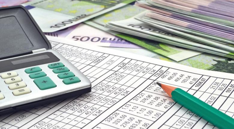 Η Εφορία βεβαιώνει πρόστιμα και φόρους, αλλά εισπράττει το... 4% - Media