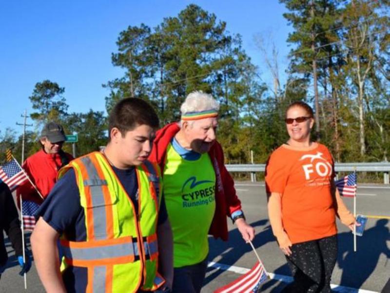 ΗΠΑ: 93χρονος βετεράνος ολοκληρώνει τον γύρο της χώρας έχοντας τρέξει 4.000 χλμ.  - Media