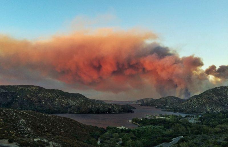 Νέα μεγάλη φωτιά στην Καλιφόρνια – Απειλούνται κατοικημένες περιοχές(Photos-Video) - Media