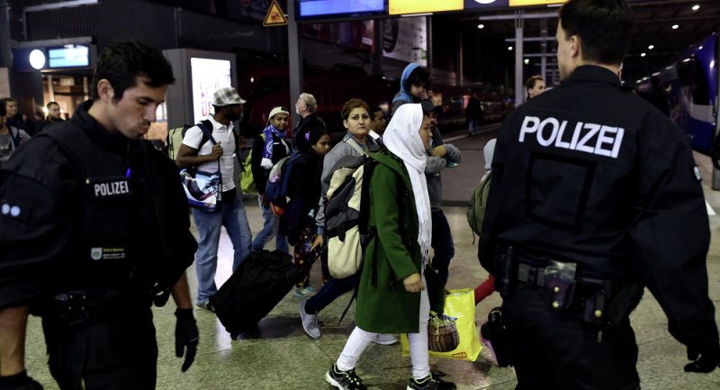 Γερμανικές μυστικές υπηρεσίες: Πιθανό ένα οργανωμένο τρομοκρατικό χτύπημα, παρόμοιο με του Παρισιού - Media