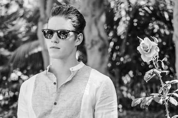 Νέο ατού για τη Χίλαρι ο «καυτός» ανιψιός της (Photos) - Media