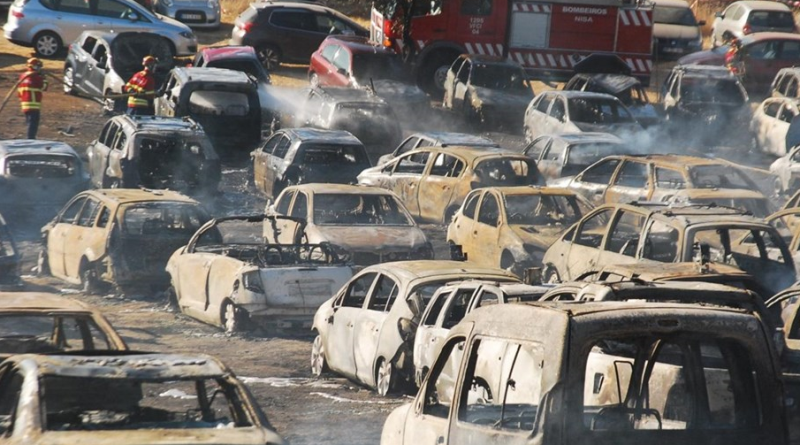 Πορτογαλία: 422 οχήματα κάηκαν από πυρκαγιά σε φεστιβάλ (Video-Photos)  - Media