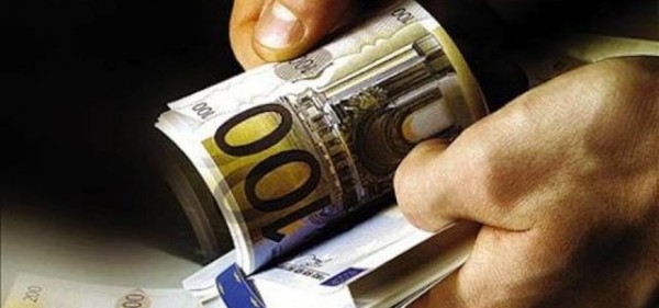 Απαλλάσσονται με βούλευμα 11 υπάλληλοι του δήμου Θεσσαλονίκης για ξέπλυμα - Media