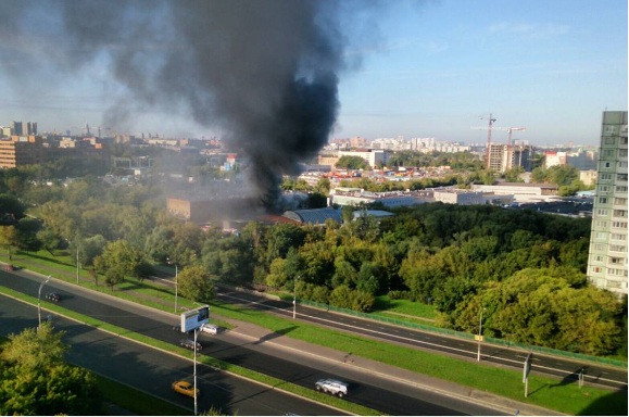 Τουλάχιστον 16 νεκροί σε πυρκαγιά στη Μόσχα - Media