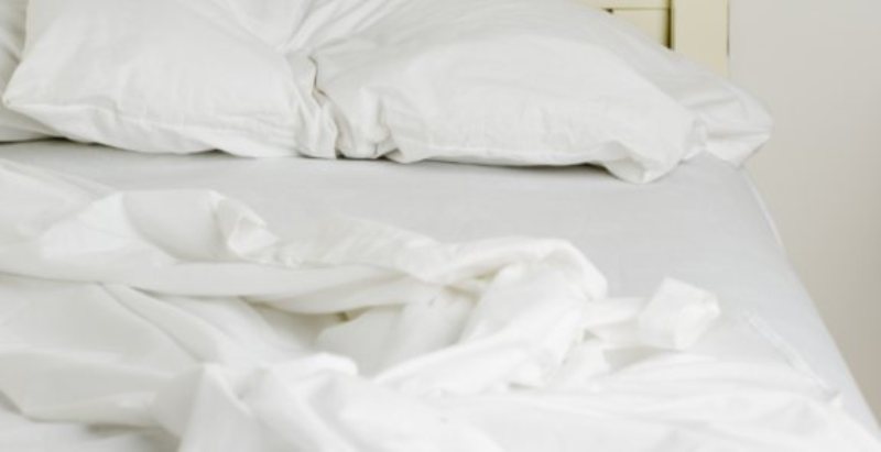 Σε ξενοδοχείο της Καλαμάτας τα κλεμμένα σεντόνια του Νοσοκομείου Ρίου – Κύκλωμα τα πουλάει με το κιλό - Media