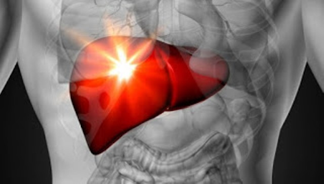 Τα συμπτώματα που δείχνουν επιβαρυμένο συκώτι – Πώς γίνεται αποτοξίνωση σε 30 μέρες - Media