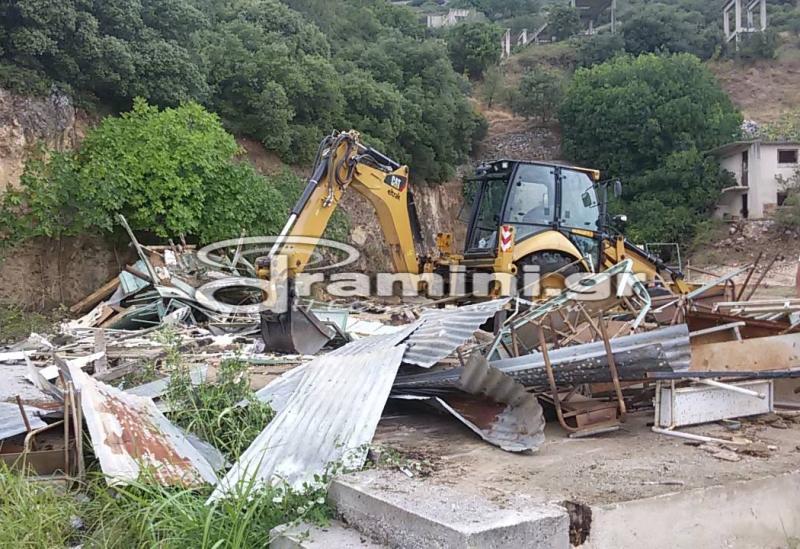 Κατεδάφισαν το πρόχειρο σκοπευτήριο που προπονούνταν η Κορακάκη - Το παράπονο της οικογένειας της (Photos) - Media
