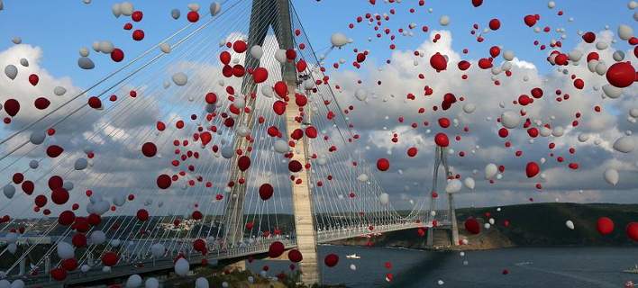 Ερντογάν: «Όλος ο πλανήτης θα κάνει ταινίες εδώ» - Εγκαινίασε την τρίτη γέφυρα του Βοσπόρου (Photos) - Media