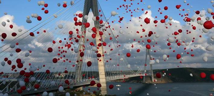 Ερντογάν: «Όλος ο πλανήτης θα κάνει ταινίες εδώ» - Εγκαινίασε την τρίτη γέφυρα του Βοσπόρου (Photos) - Media