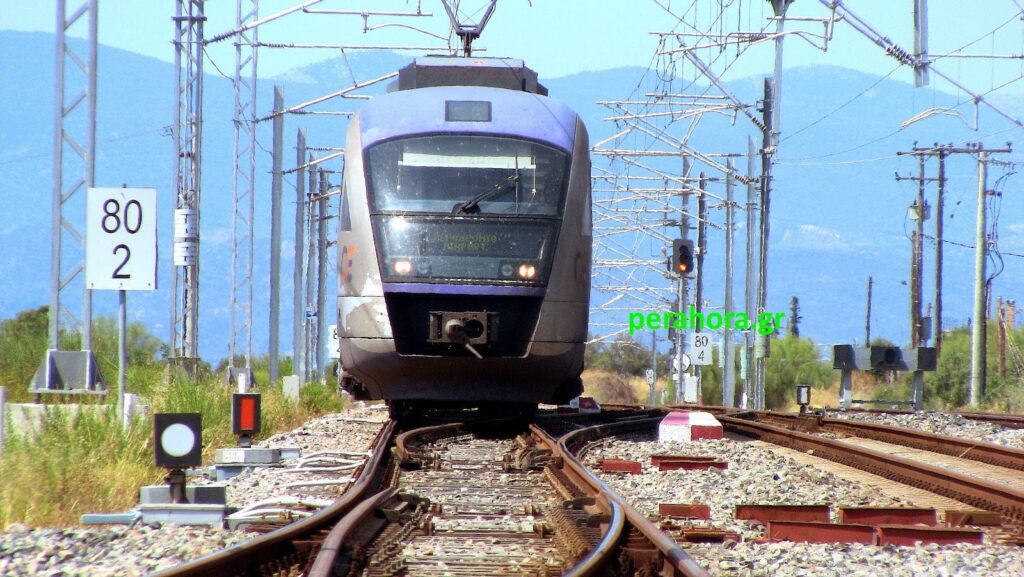 Απόπειρα αυτοκτονίας στον Προαστιακό του Ρέντη - Media