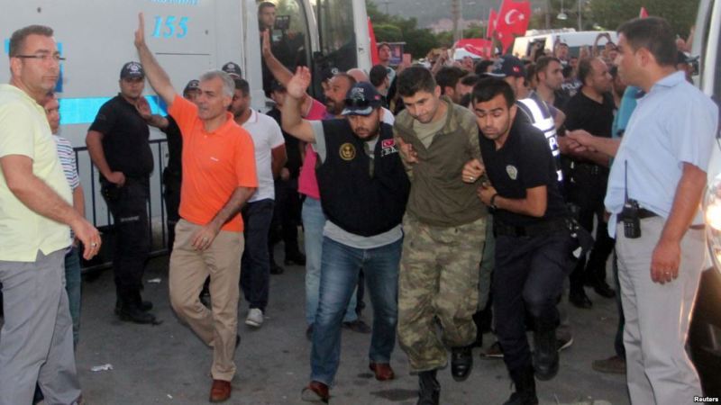 Τουρκία: Περισσότεροι από 26.000 άνθρωποι κρατούνται σε σχέση με το αποτυχημένο πραξικόπημα - Media