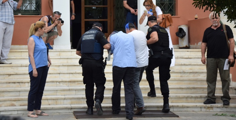 WSJ: Άλλοι επτά Τούρκοι ζητούν άσυλο από την Ελλάδα - Media