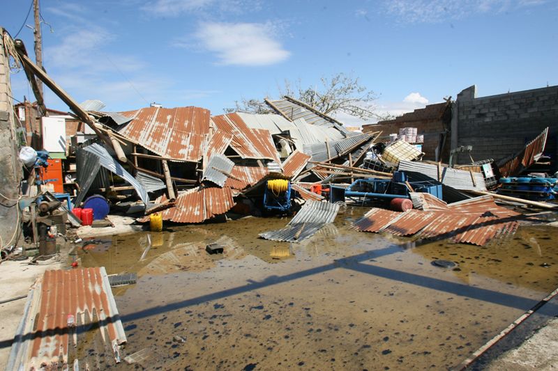 Και πέμπτος νεκρός από την κακοκαιρία στο Ξυλόκαστρο - Εικόνες βιβλικής καταστροφής σε όλη την Ελλάδα (Photos) - Media