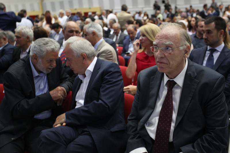 Τι λέει η Ένωση Κεντρώων για την παρουσία του Λεβέντη στην ομιλία Τσίπρα - Media