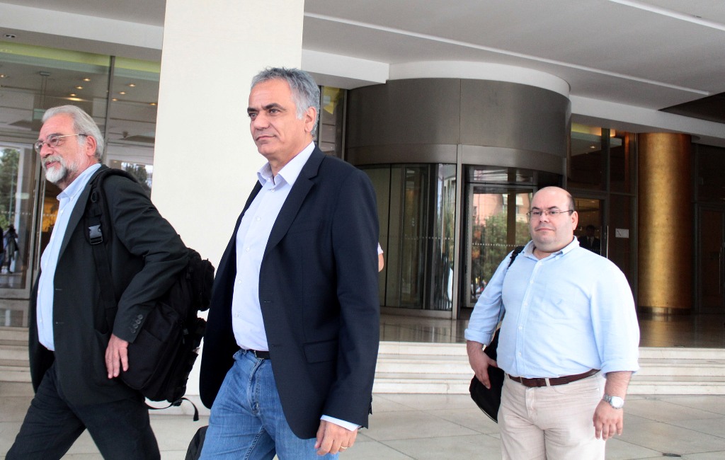 Θεσμοί προς Σκουρλέτη: Ιδιωτικοποιήστε γρήγορα τον ΔΕΣΦΑ - Media