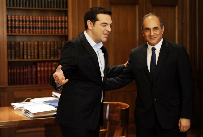 Τσίπρας προς Συλλούρη: Συγκρατημένη αισιοδοξία για το Κυπριακό - Media