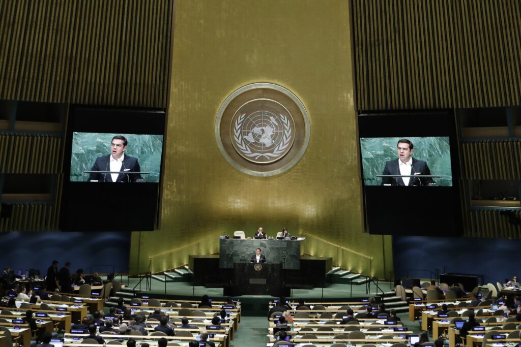 Τσίπρας στη WSJ: Η σκληρή διαπραγμάτευση άλλαξε τον τρόπο που οι άλλες χώρες βλέπουν τους Έλληνες - Media