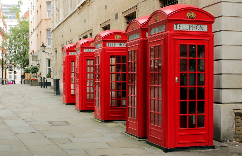 Στη Βρετανία νοικιάζουν του κόκκινους τηλεφωνικούς θαλάμους ως… γραφεία - Media