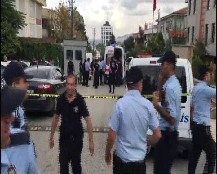 Ένοπλη επίθεση στην πρεσβεία του Ισραήλ στην Άγκυρα  – Τραυματίστηκε ο δράστης  (Photos - Video) - Media