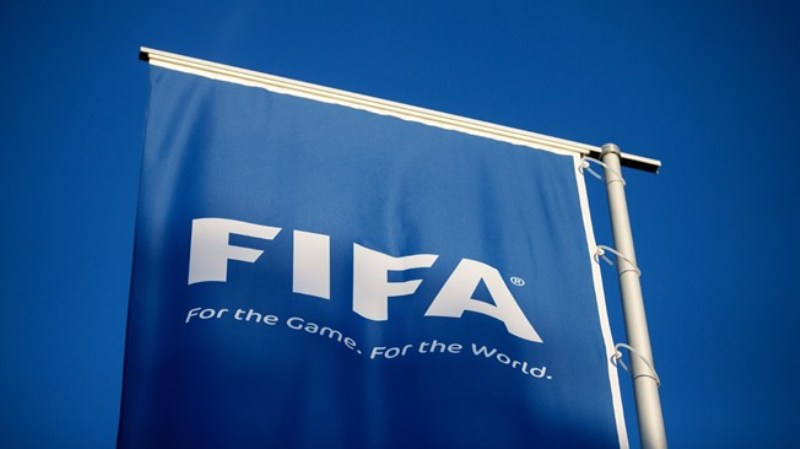 Δίνει συνέντευξη Τύπου στην Αθήνα η FIFA! - Media