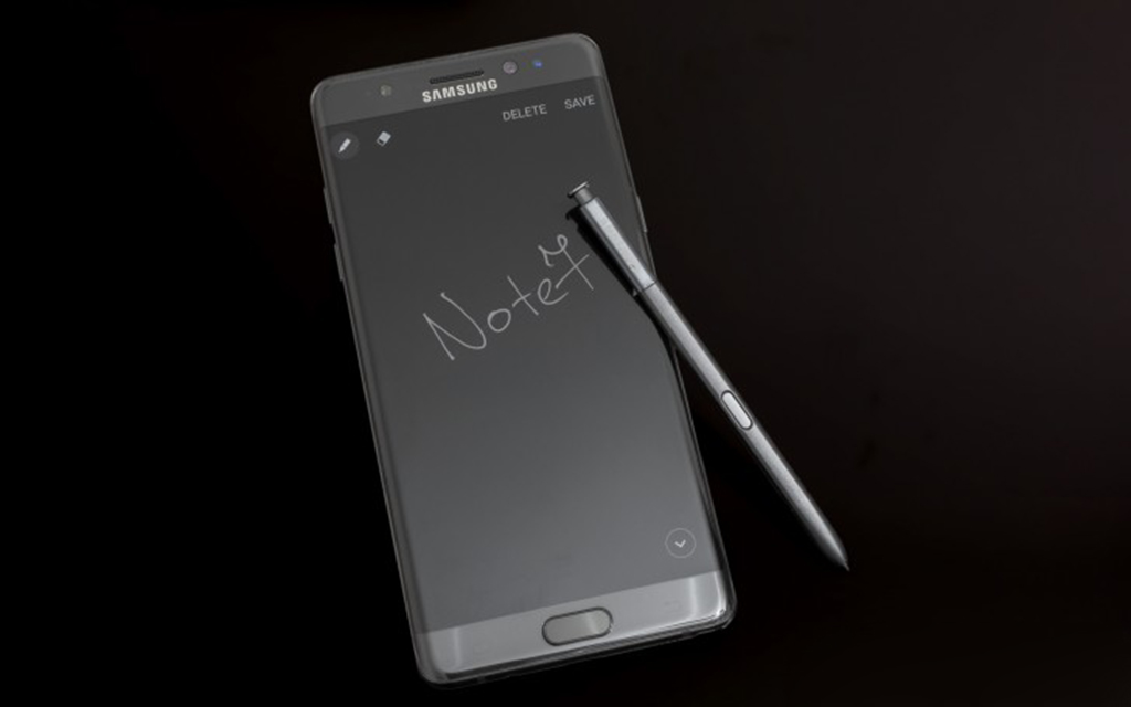 Ανακαλεί η Samsung τα Galaxy Note 7 - Πρόβλημα στην μπαταρία προκαλεί «μικρο-εκρήξεις» - Media