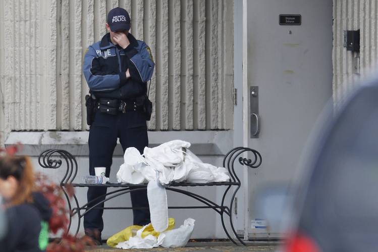 ΗΠΑ: Στα χέρια της αστυνομίας ο 20χρονος που σκότωσε 5 ανθρώπους σε εμπορικό κέντρο - Media