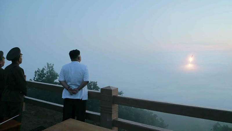 O Kιμ Γιονγκ Ουν προχώρησε σε νέες εκτοξεύσεις πυραύλων  - Media
