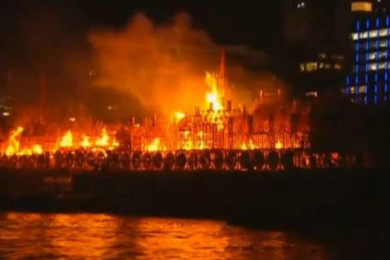 Πήρε… φωτιά το Λονδίνο ( Photos - Videos) - Media